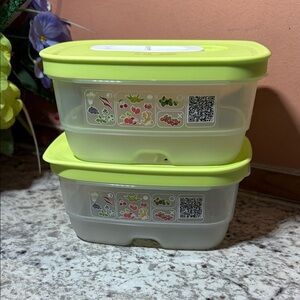 Tupperware Mini FridgeSmart set of 2 new